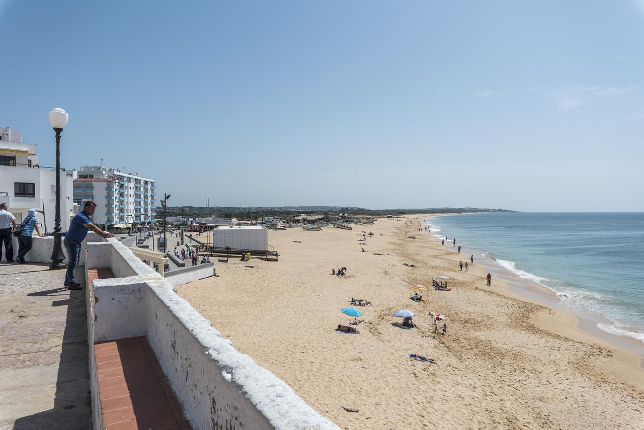 Joguida Flat Apartment Armacao de Pera Exterior photo